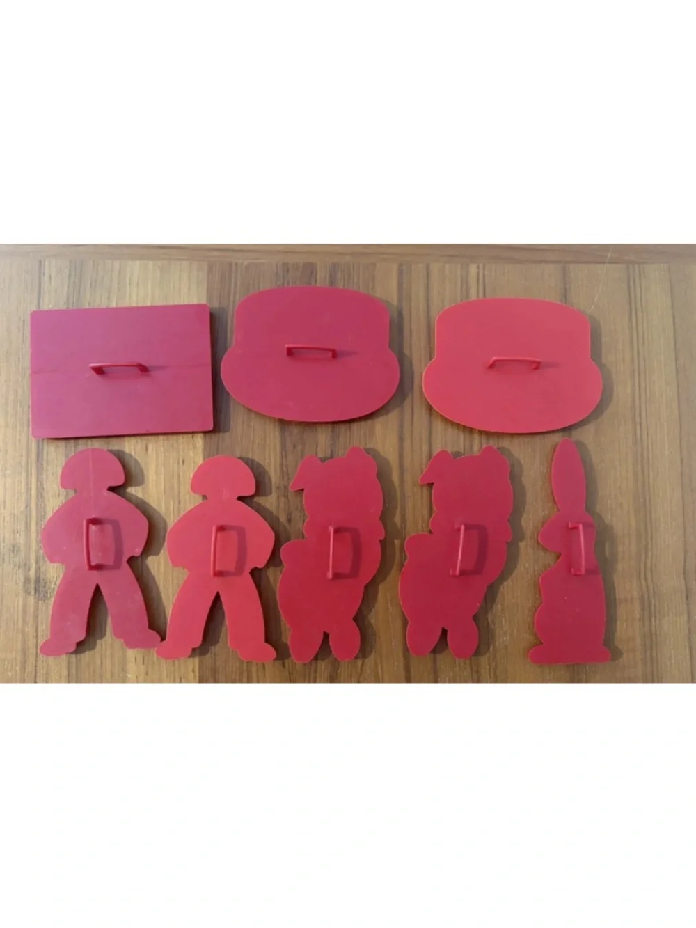 Lot of 36 Plastic/Metal Cookie Cutters Tupperware Hallmark Wilton Wear-Ever VTG